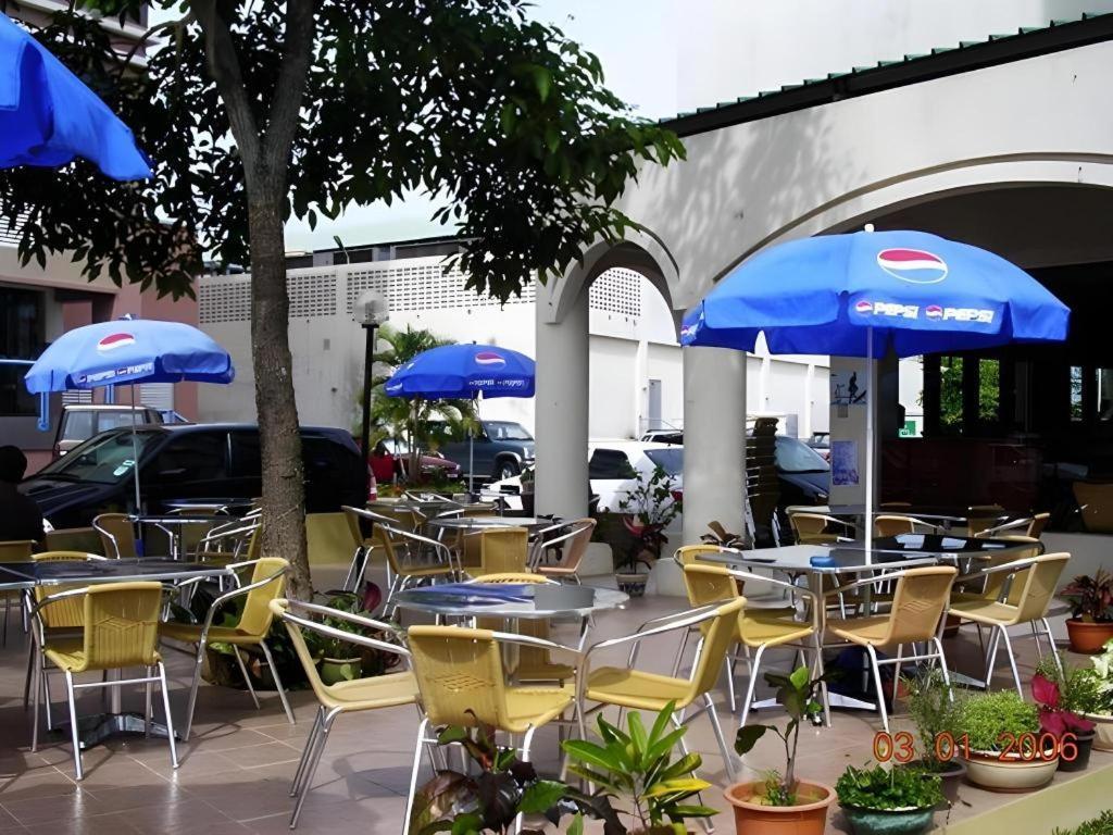 Traders Inn Brunei Bandar Seri Begavan Dış mekan fotoğraf