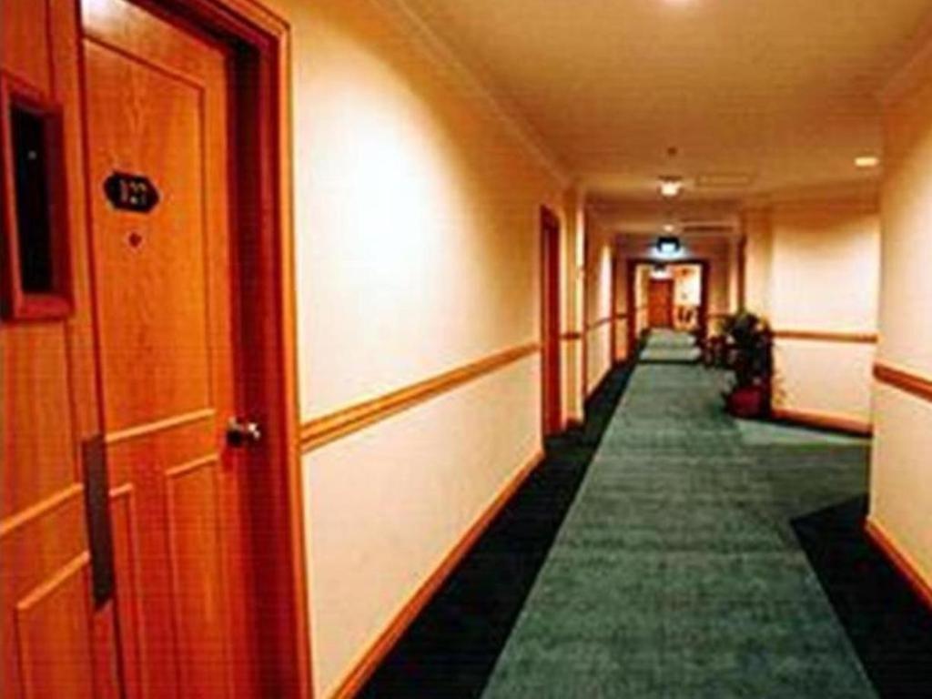 Traders Inn Brunei Bandar Seri Begavan Dış mekan fotoğraf