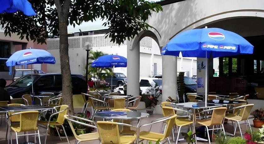 Traders Inn Brunei Bandar Seri Begavan Dış mekan fotoğraf