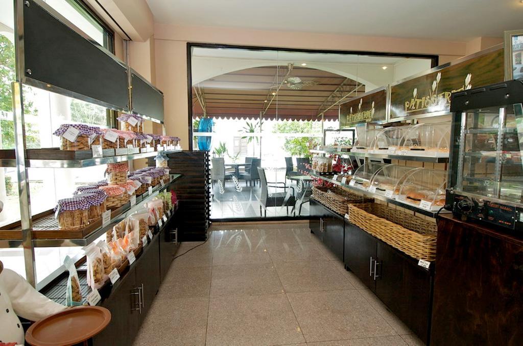 Traders Inn Brunei Bandar Seri Begavan Dış mekan fotoğraf