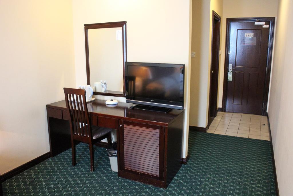 Traders Inn Brunei Bandar Seri Begavan Dış mekan fotoğraf